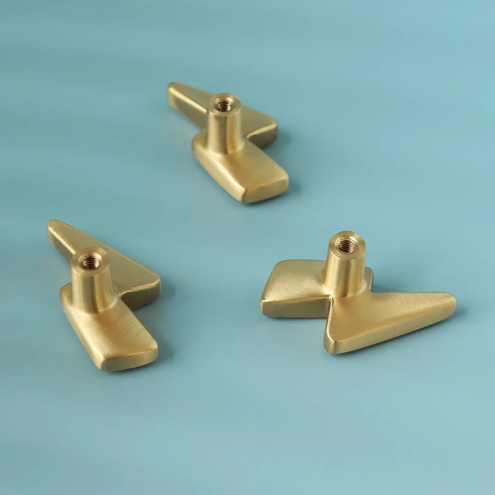 Lightning Design Brass Cabinet - đánh giá và giá Unique Furniture Hardware Pulls